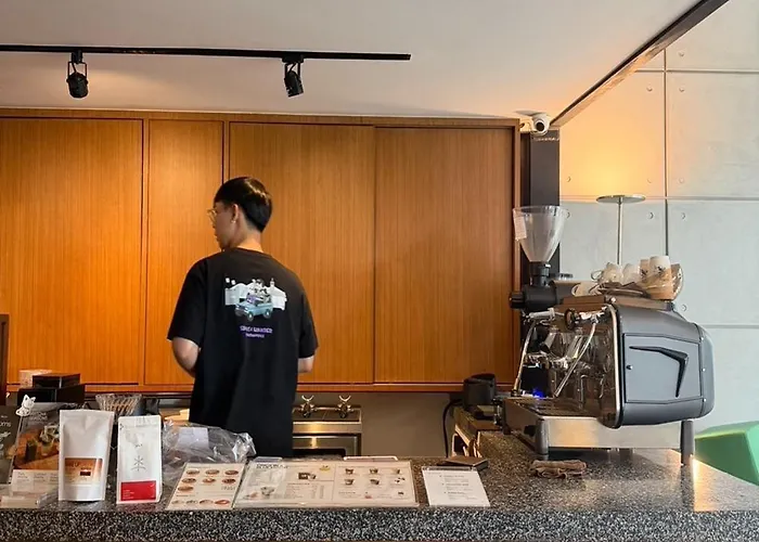 Once In A Blue Moon Cafe And Hostel เชียงใหม่